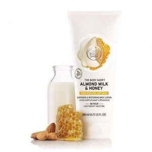 almond-milk-honey-soothing-restoring-body-lotion-2-640x640